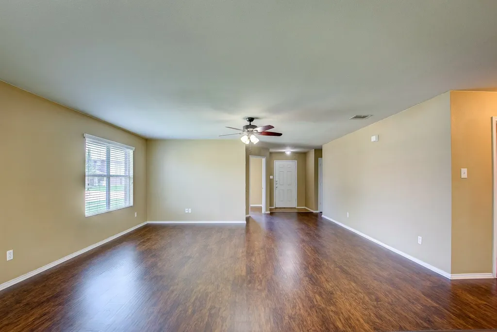 7000 Sylvan Meadows Drive Fort Worth TX 76120