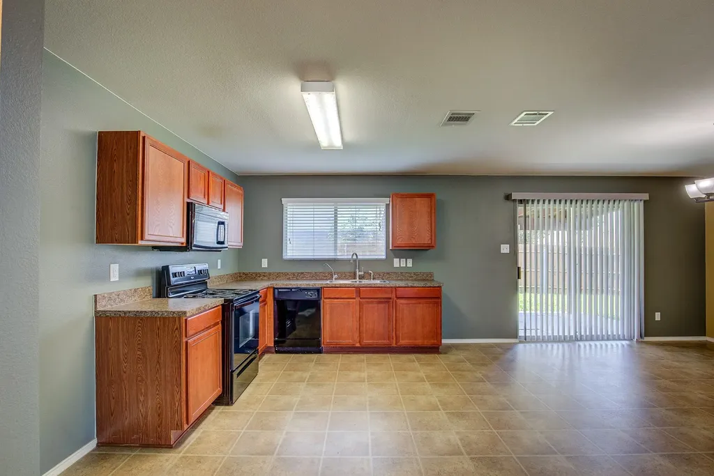 7000 Sylvan Meadows Drive Fort Worth TX 76120