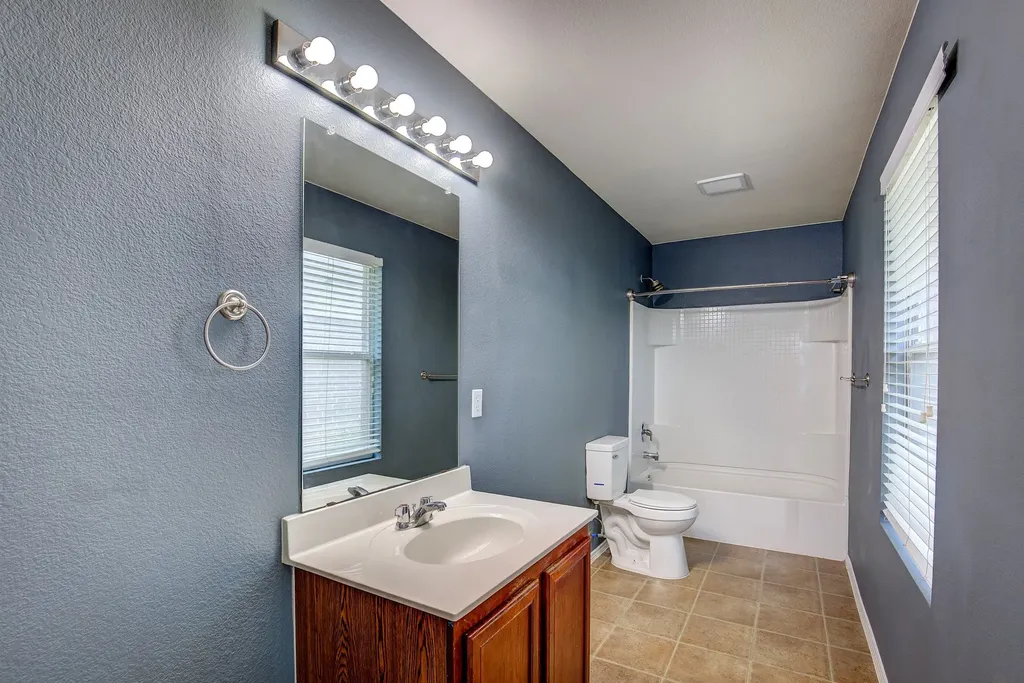7000 Sylvan Meadows Drive Fort Worth TX 76120