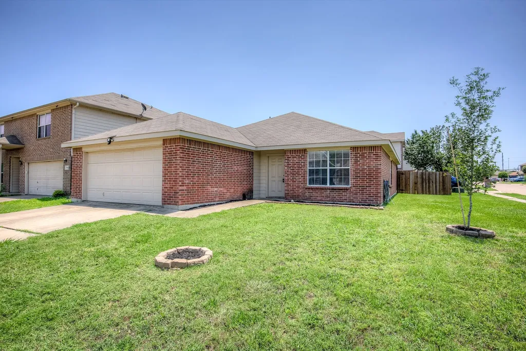 7000 Sylvan Meadows Drive Fort Worth TX 76120
