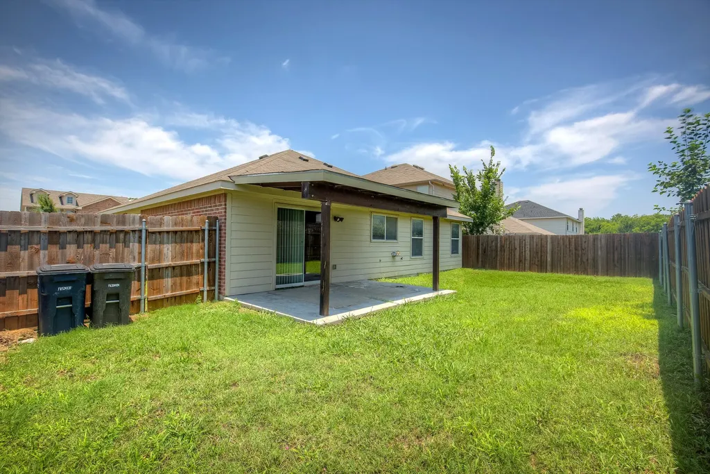 7000 Sylvan Meadows Drive Fort Worth TX 76120