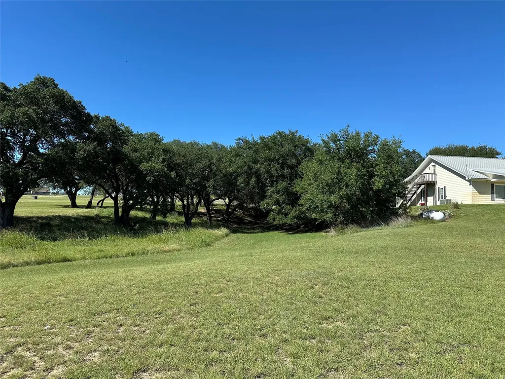 581 Comanche Lake Road Comanche TX 76442