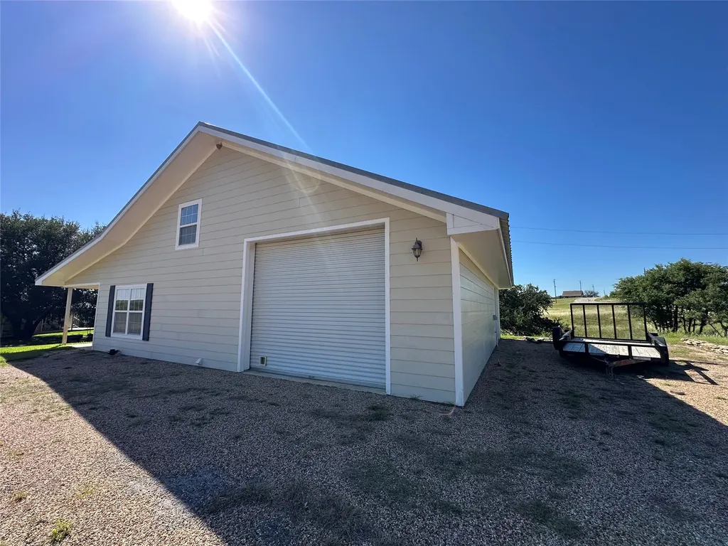 581 Comanche Lake Road Comanche TX 76442