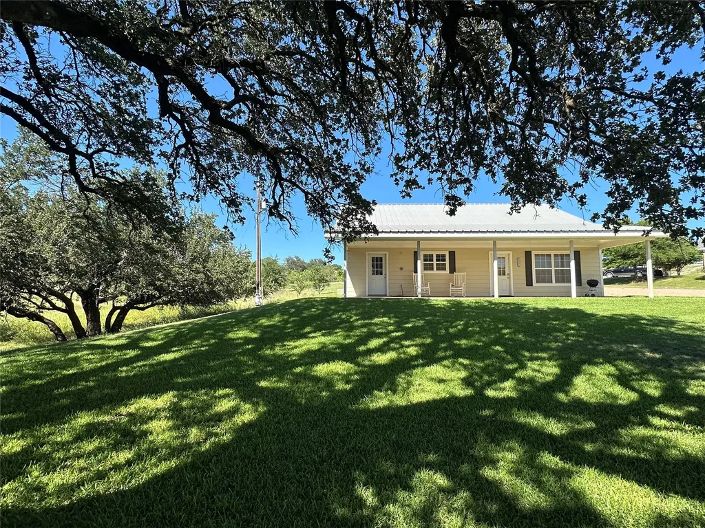 581 Comanche Lake Road Comanche TX 76442