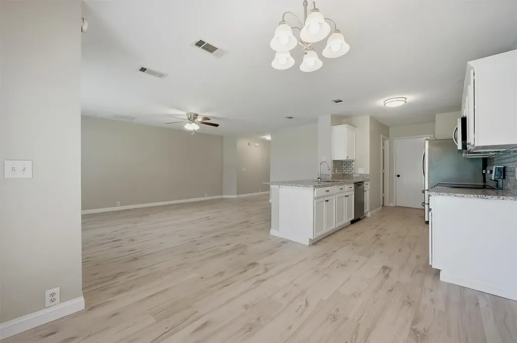 4517 Blue Jay Lane Sherman TX 75092