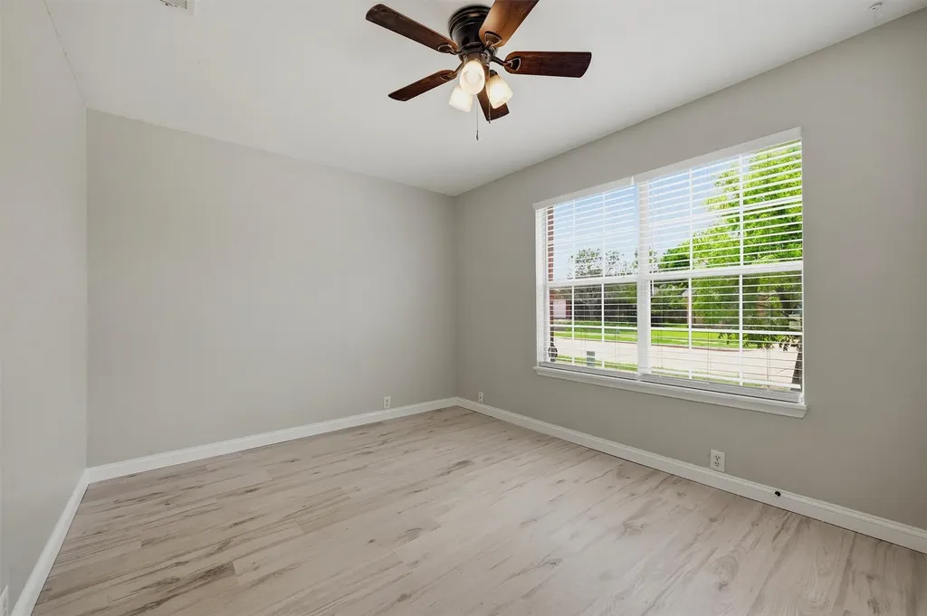 4517 Blue Jay Lane Sherman TX 75092