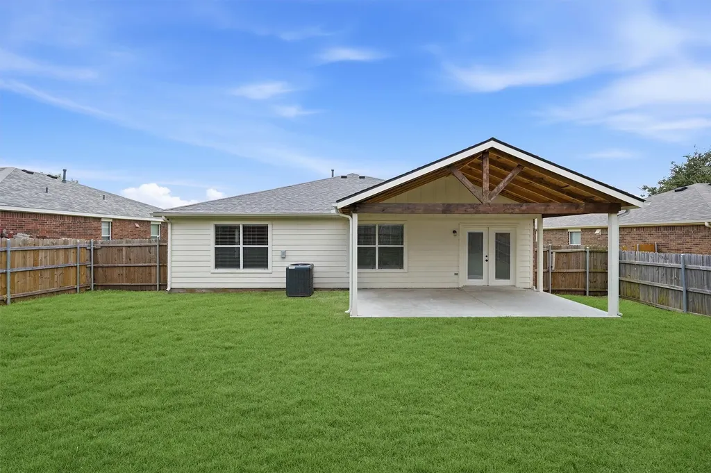 4517 Blue Jay Lane Sherman TX 75092