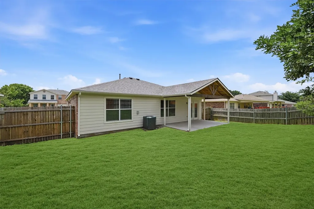 4517 Blue Jay Lane Sherman TX 75092