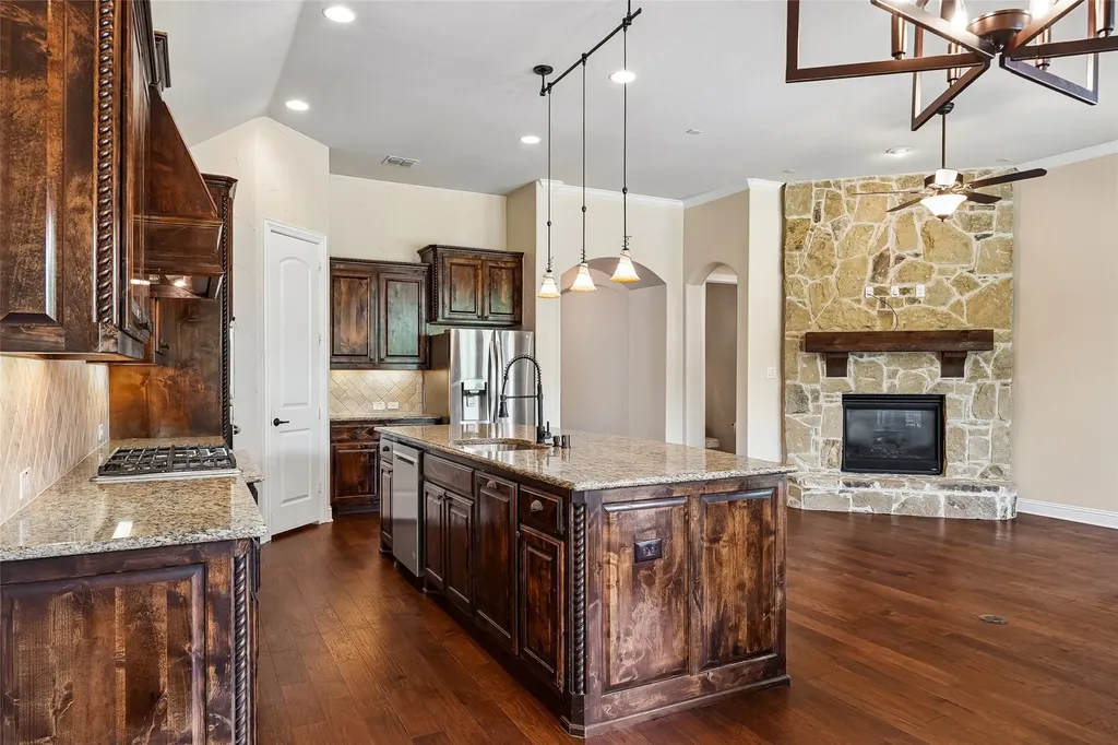 2804 Sherwood Drive Trophy Club TX 76262