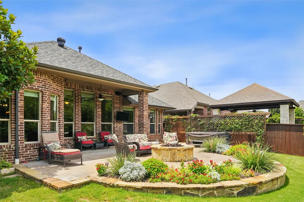 2804 Sherwood Drive Trophy Club TX 76262
