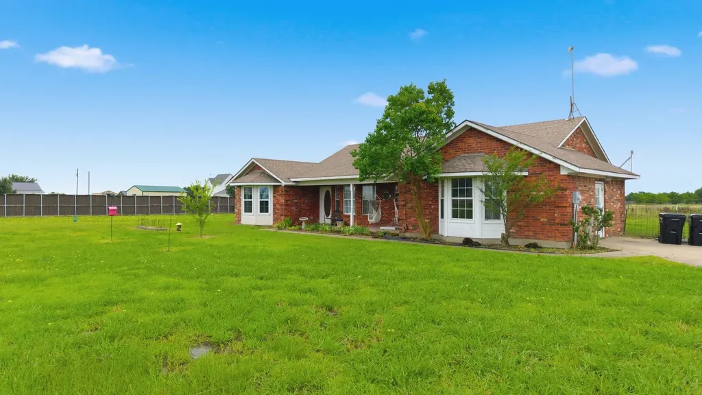 4869 Fm 6 Caddo Mills TX 75135