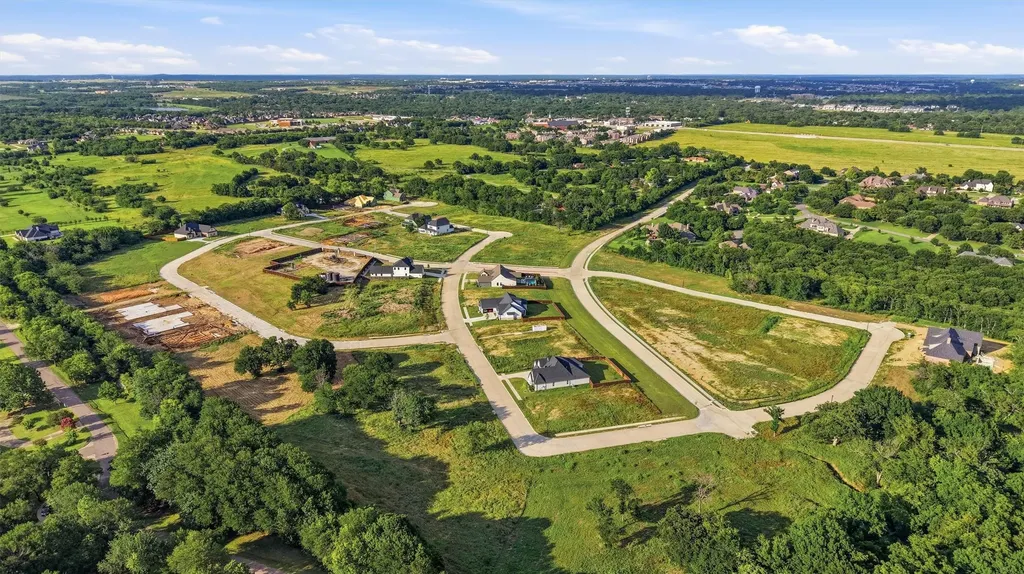 1912 Heritage Knoll Drive Sherman TX 75092