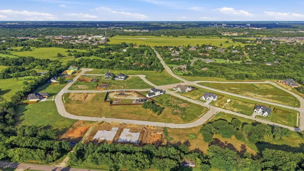 1912 Heritage Knoll Drive Sherman TX 75092