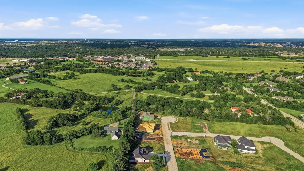 1912 Heritage Knoll Drive Sherman TX 75092
