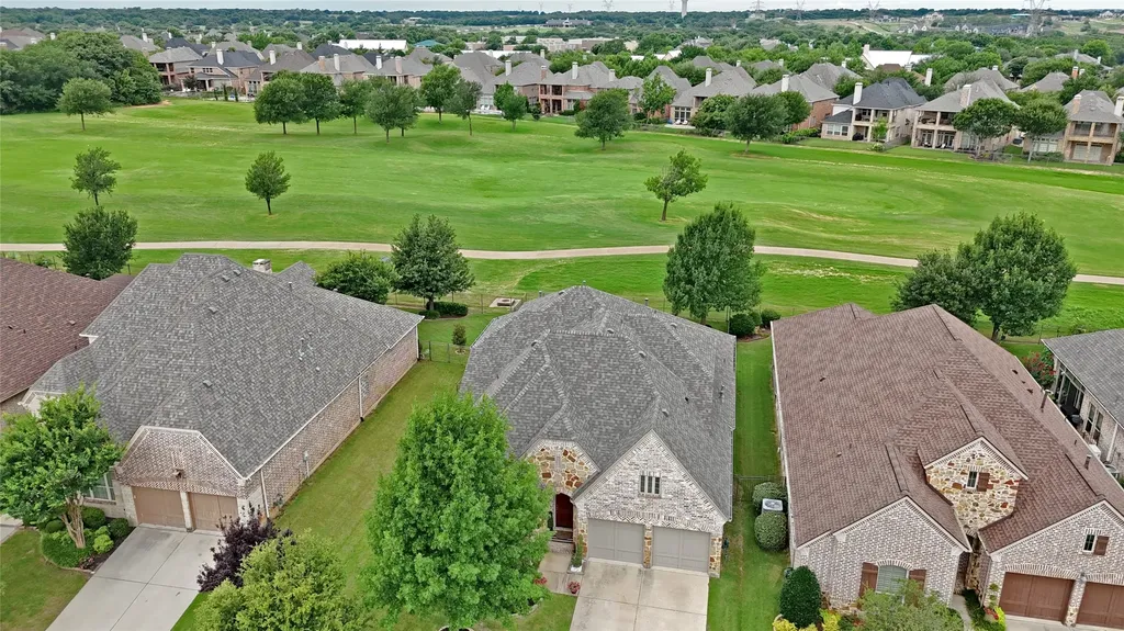 8900 Bluestem Drive Lantana TX 76226