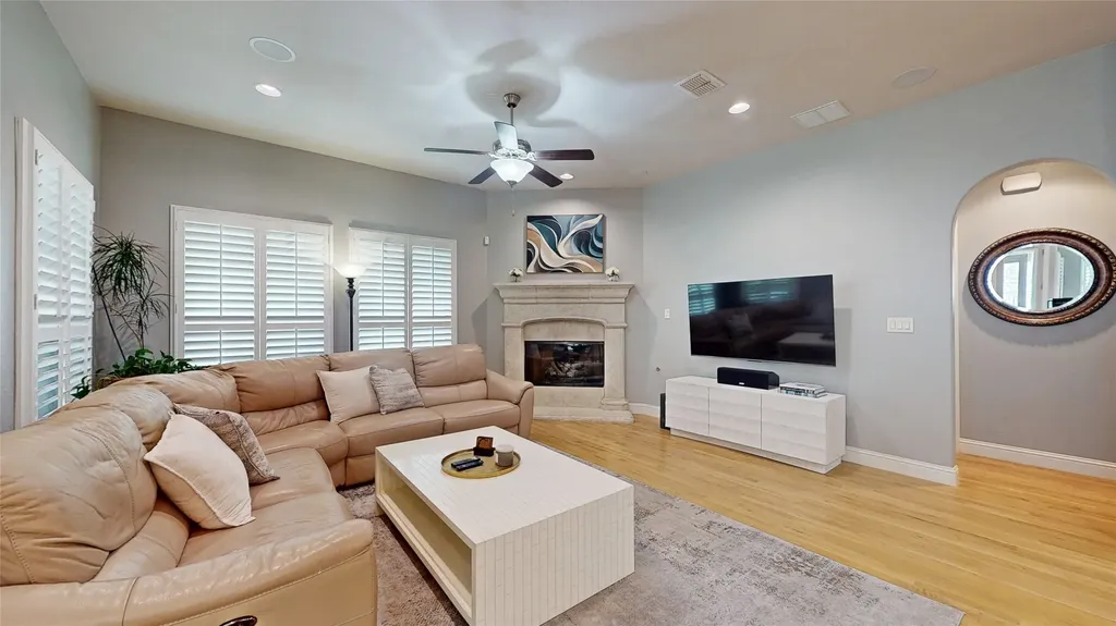 8900 Bluestem Drive Lantana TX 76226