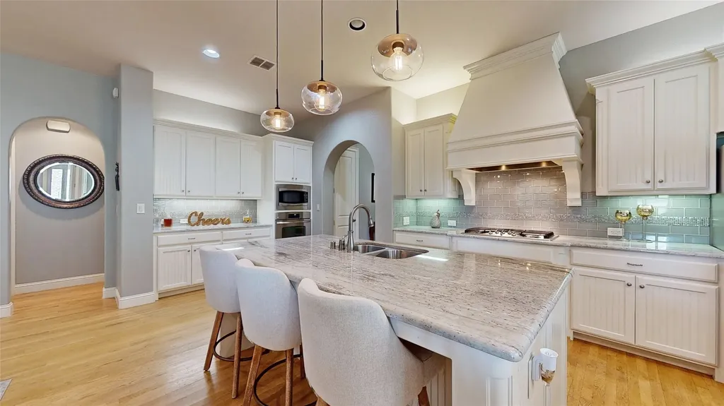 8900 Bluestem Drive Lantana TX 76226