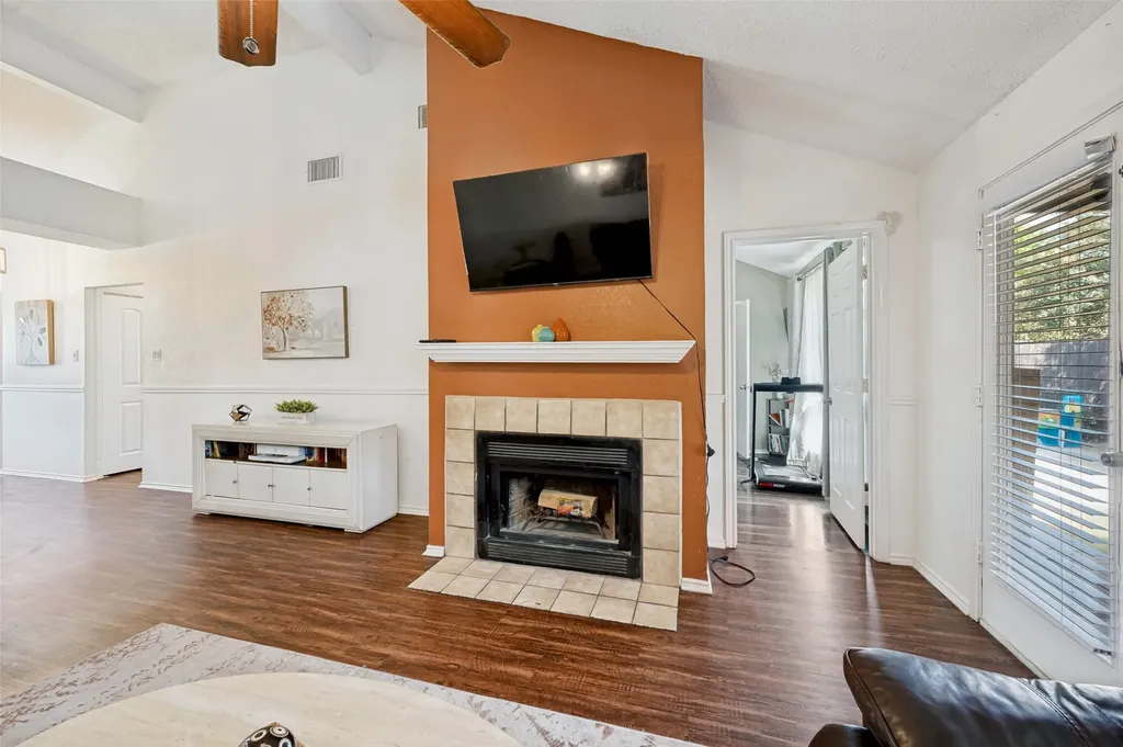 109 Hickory Springs Drive Euless TX 76039
