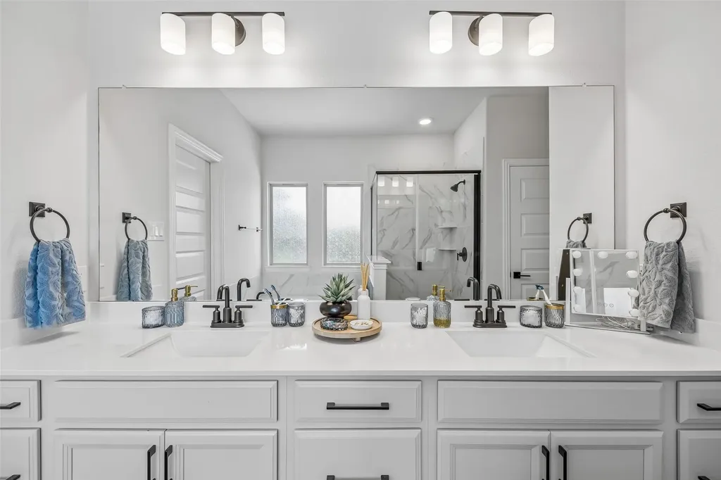 1704 Elise Lane Little Elm TX 76227