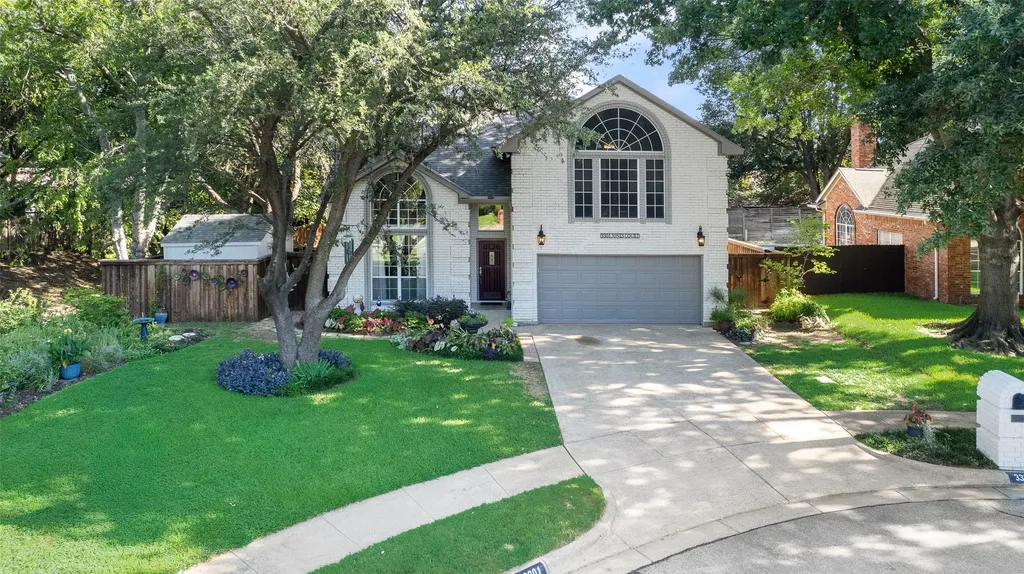 3301 Jones Court Bedford TX 76021