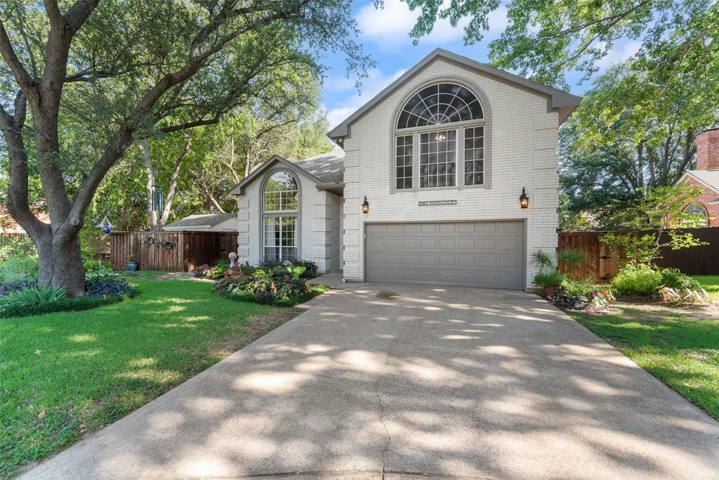 3301 Jones Court Bedford TX 76021