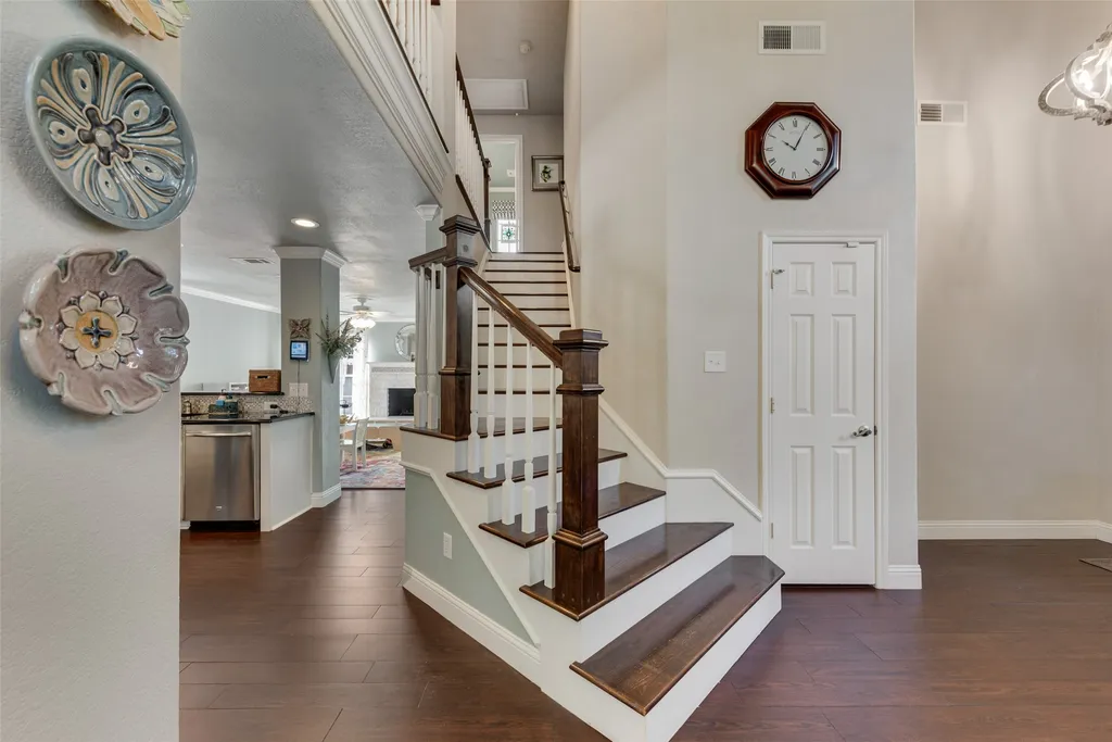 3301 Jones Court Bedford TX 76021