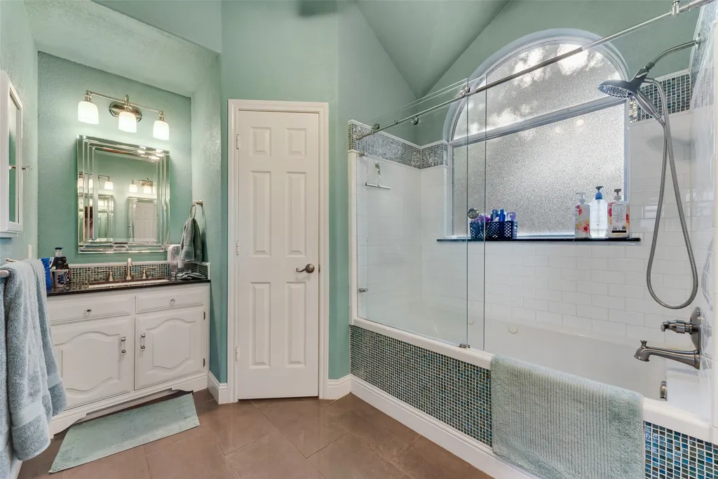 3301 Jones Court Bedford TX 76021
