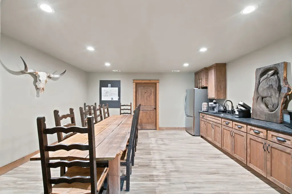 4711 S Highway 281 Mineral Wells TX 76067