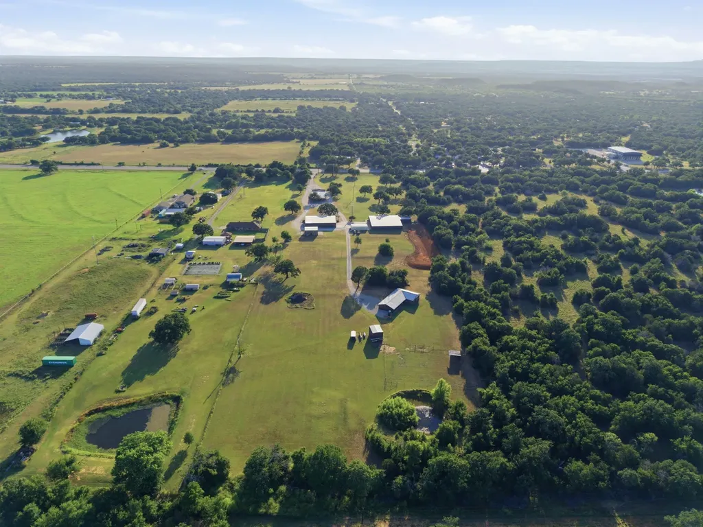 4711 S Highway 281 Mineral Wells TX 76067