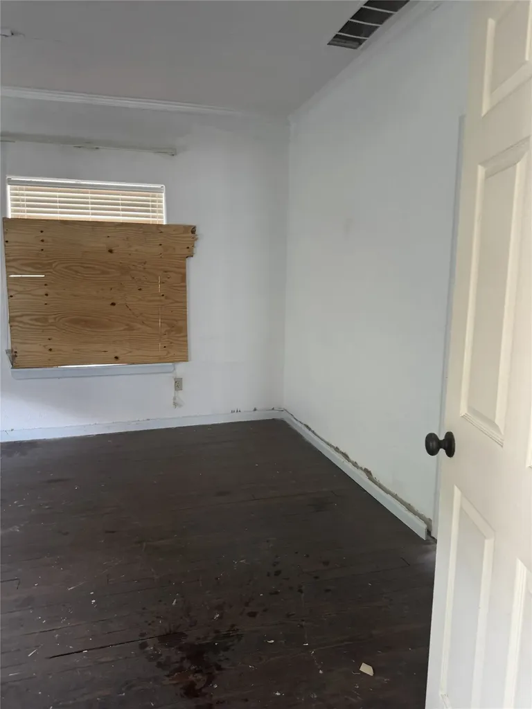 2836 Hemphill Street Fort Worth TX 76110
