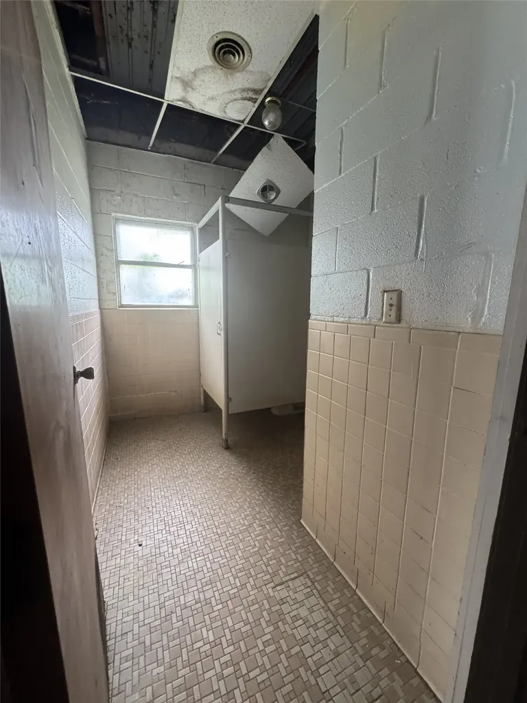 2836 Hemphill Street Fort Worth TX 76110
