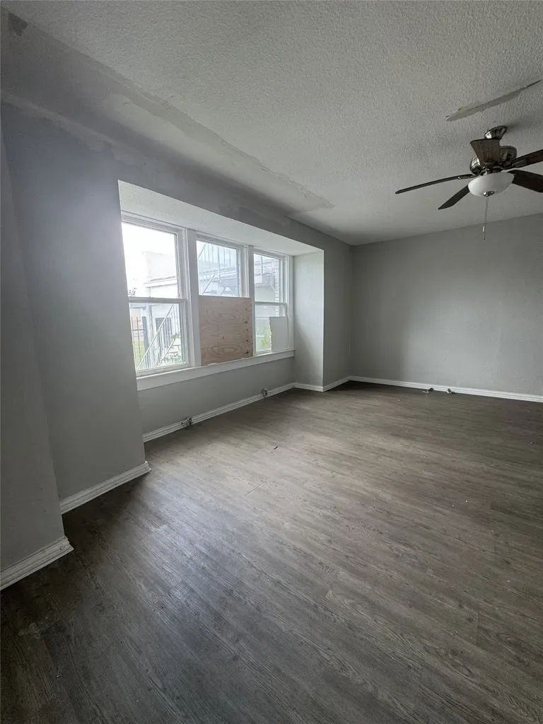 2836 Hemphill Street Fort Worth TX 76110