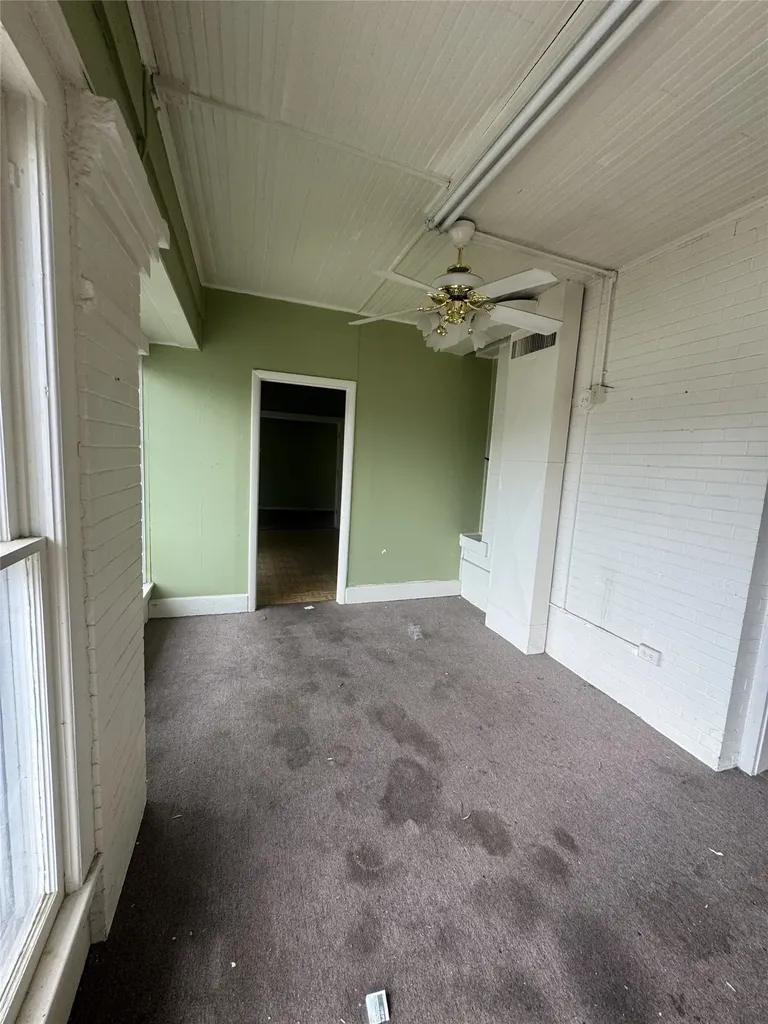 2836 Hemphill Street Fort Worth TX 76110