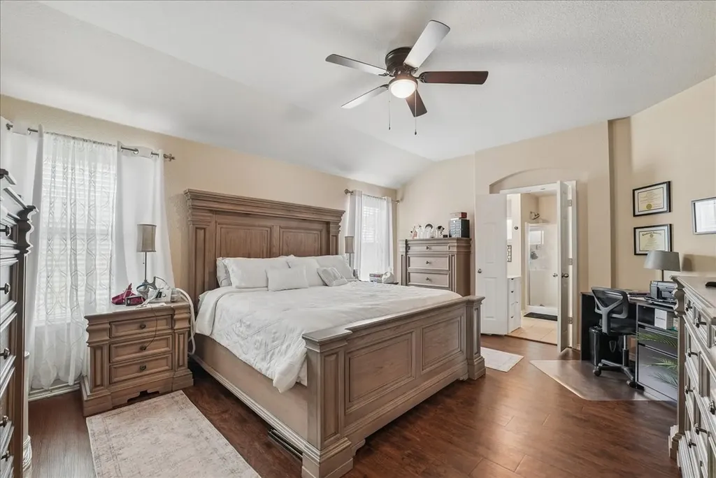 4037 Tiburon Street Fort Worth TX 76106