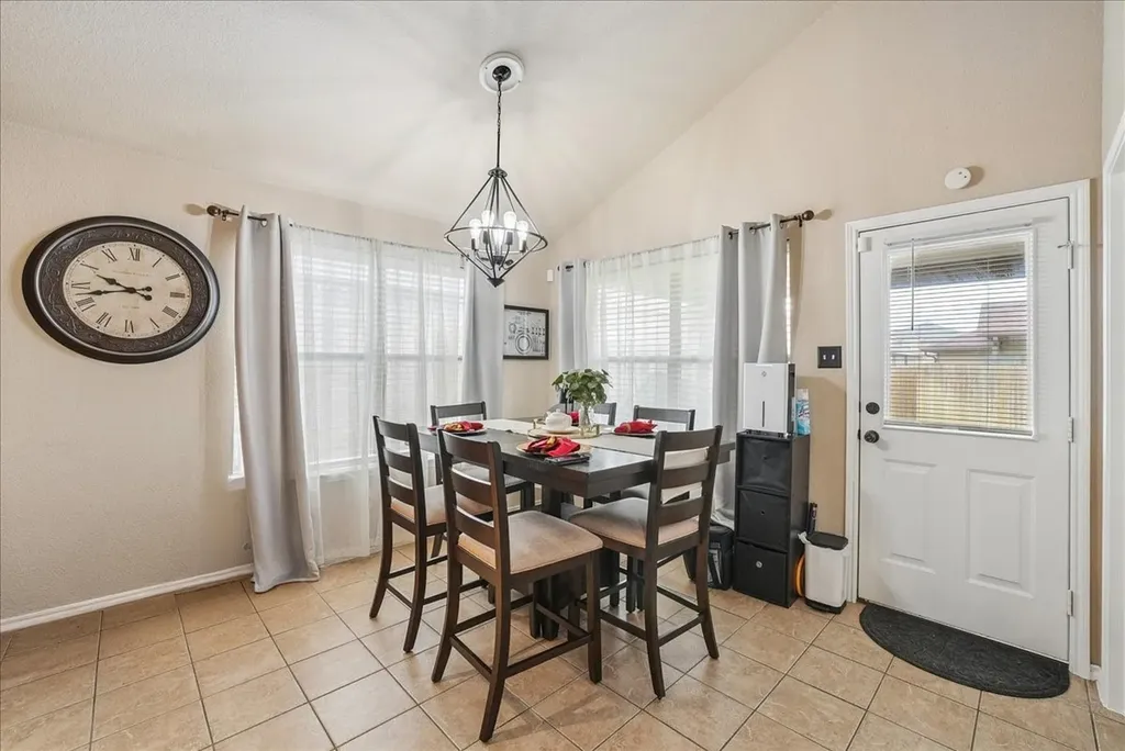 4037 Tiburon Street Fort Worth TX 76106