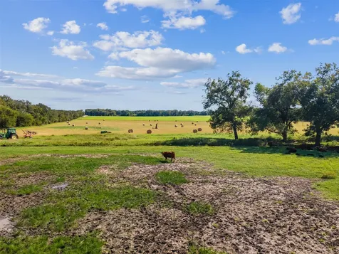 324 E Highway 6 Iredell TX 76649