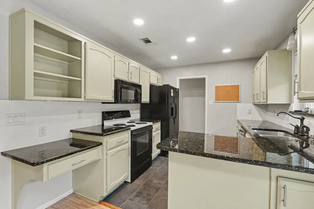 217 Kingswood Road Willow Park TX 76087