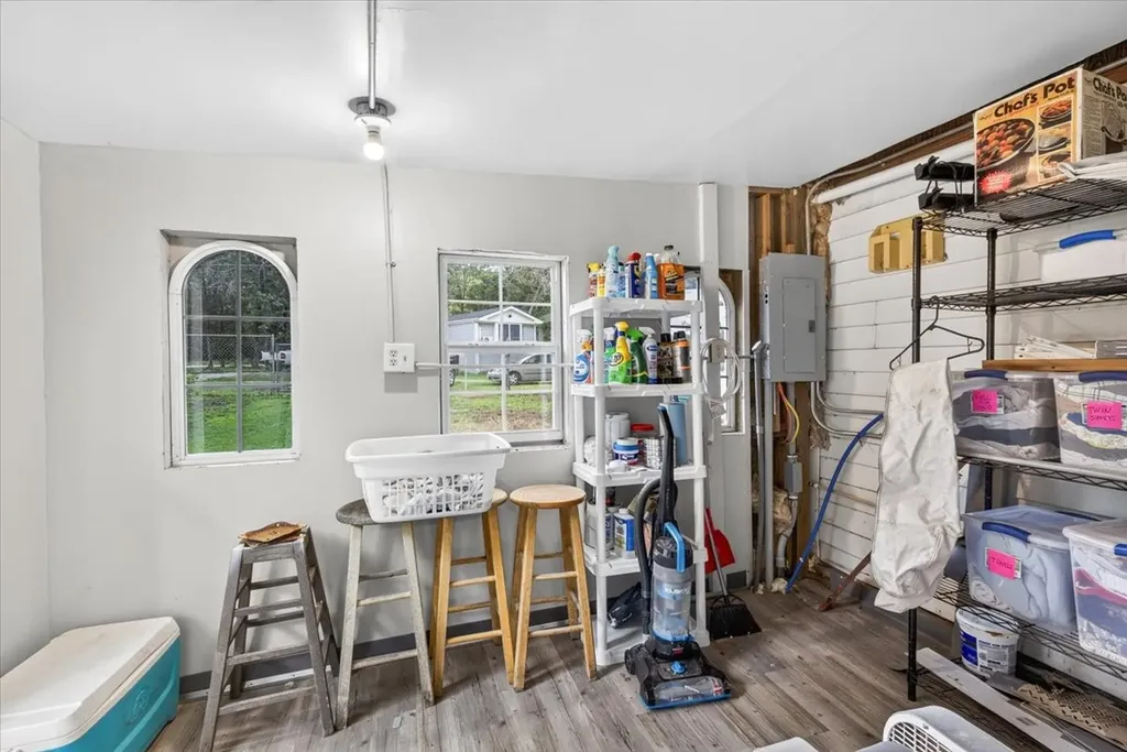 160 Buffalo Springs Road Mabank TX 75156