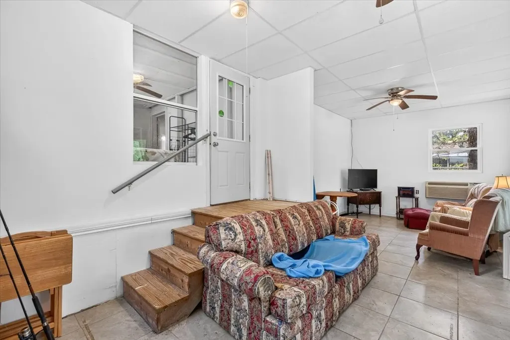 160 Buffalo Springs Road Mabank TX 75156