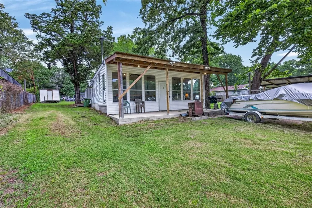 160 Buffalo Springs Road Mabank TX 75156
