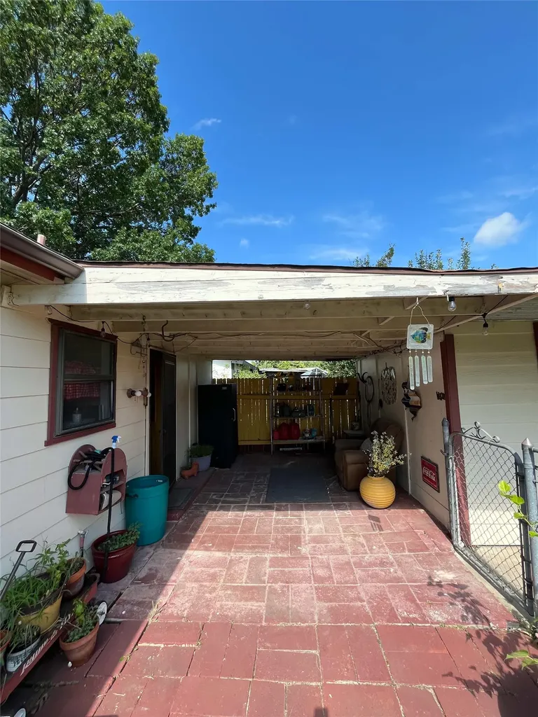 909 Wandering Way Drive Allen TX 75002