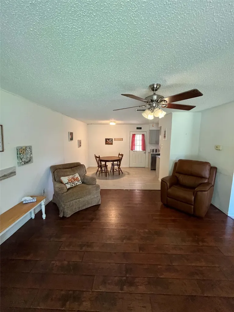 909 Wandering Way Drive Allen TX 75002
