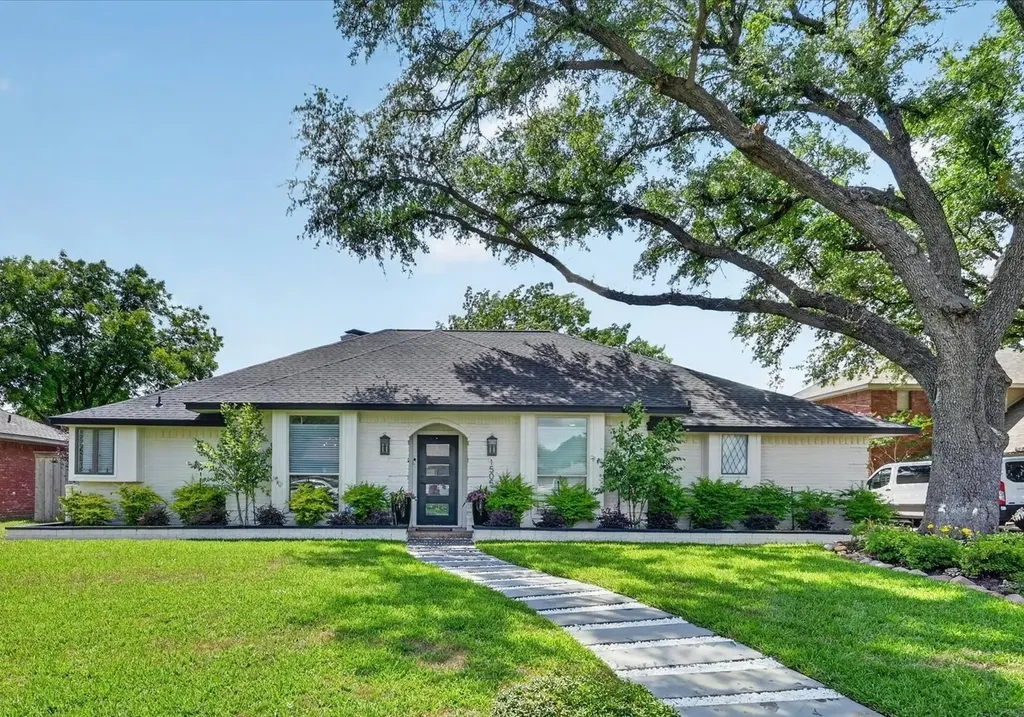 1505 Canyon Oaks Drive Irving TX 75061