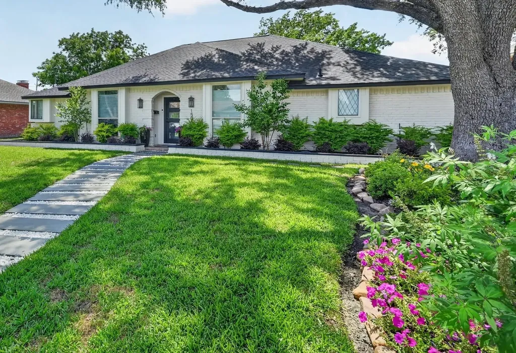 1505 Canyon Oaks Drive Irving TX 75061