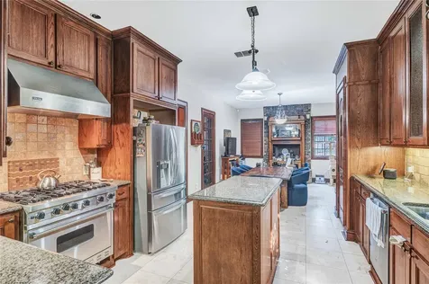 22 Dunrobin Garland TX 75044
