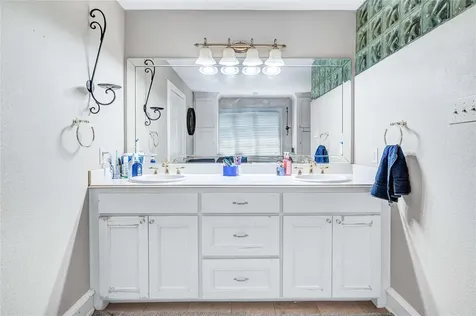 22 Dunrobin Garland TX 75044