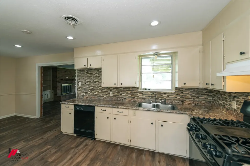 7447 Songwood Drive Shreveport LA 71129