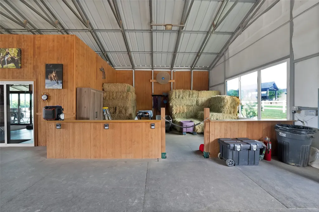 411 N Oak Branch Road Waxahachie TX 75167