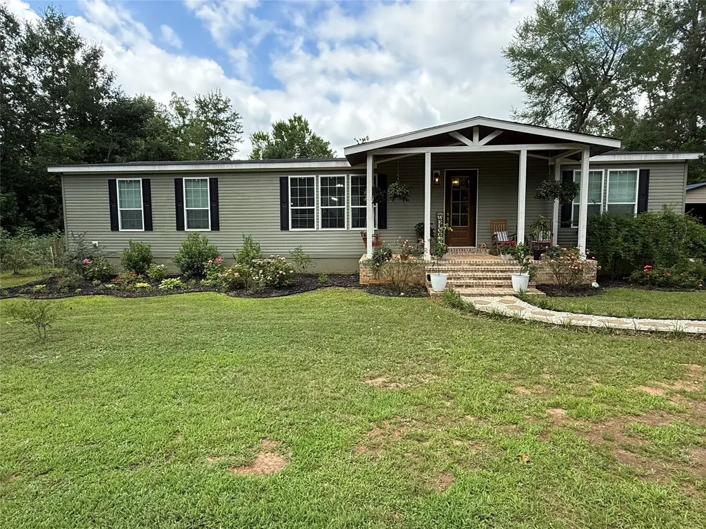 680 E 4th Street Rusk TX 75785