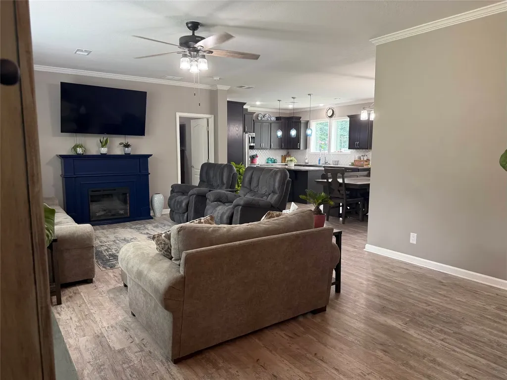 680 E 4th Street Rusk TX 75785